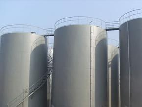 潍坊立式金属油罐厂家,潍坊立式金属油罐设备供应,潍坊立式金属油罐规格